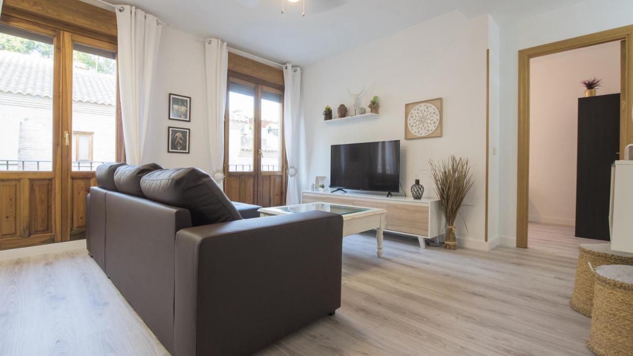Apartamento Pasaje Del Barco By Toledo Ap ภายนอก รูปภาพ