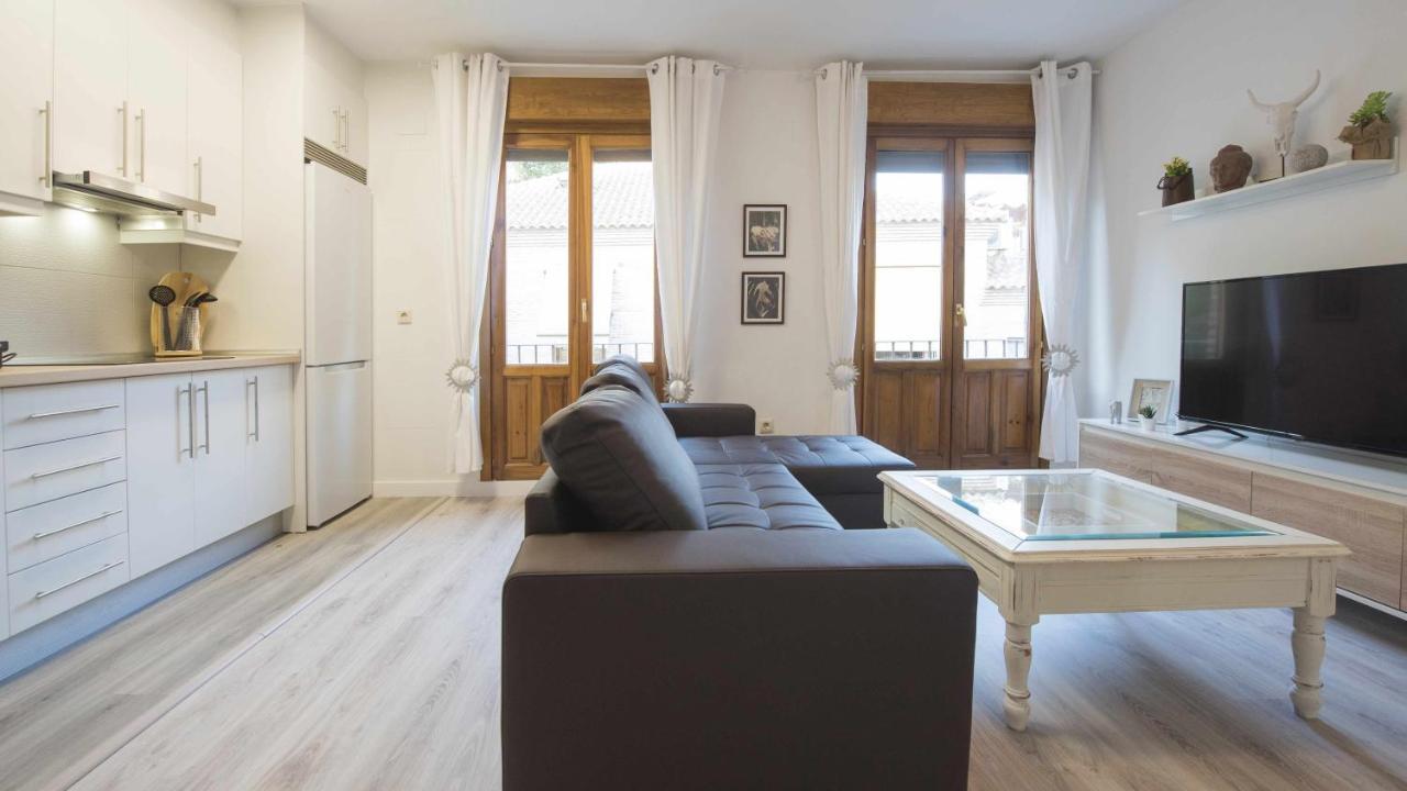 Apartamento Pasaje Del Barco By Toledo Ap ภายนอก รูปภาพ